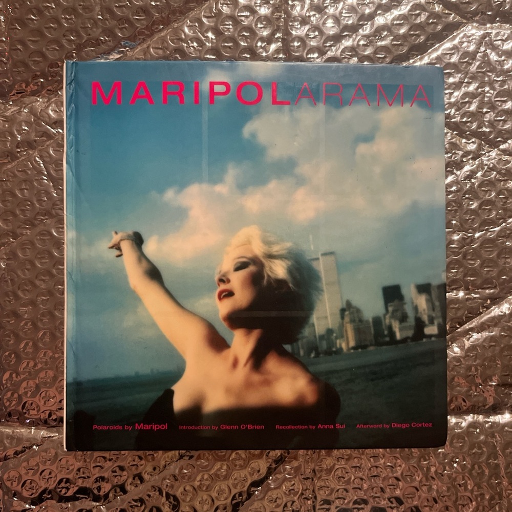 MARIPOLARAMA • POWERHOUSE BOOKS • 2005 • BY ANNA SUI NYC GLAM PHOTOGRAPHY BOOK